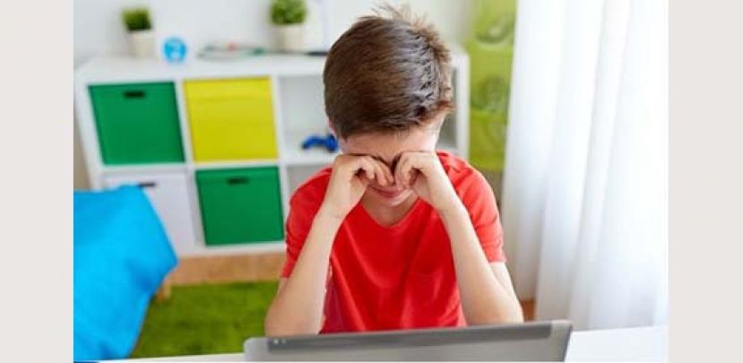 过敏狂揉眼　国二生视网膜剥离险失明