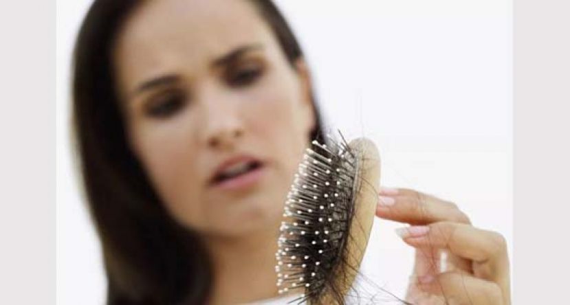 头发一直掉！造成头发稀疏6个坏习惯