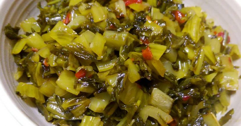 吃面配酸菜好搭 小心高钠危机