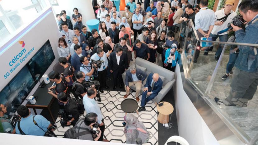 国内首次 在灵市实行半年  CELCOM 启动5G现场测试