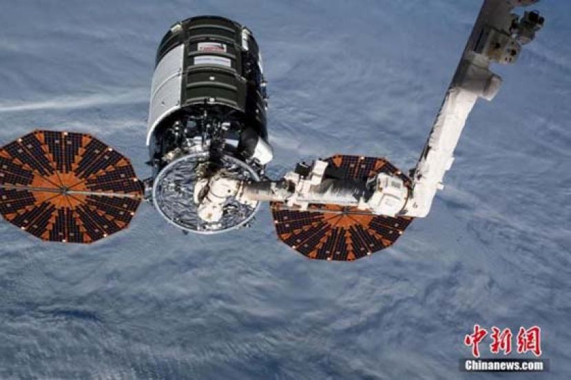 2019年11月4日，&ldquo;天鹅座&rdquo;飞船将货物运抵国际空间站。