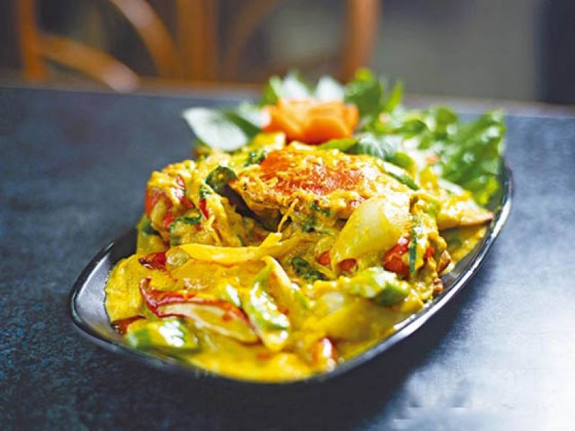 咖喱炒蟹是泰国菜必备菜式。