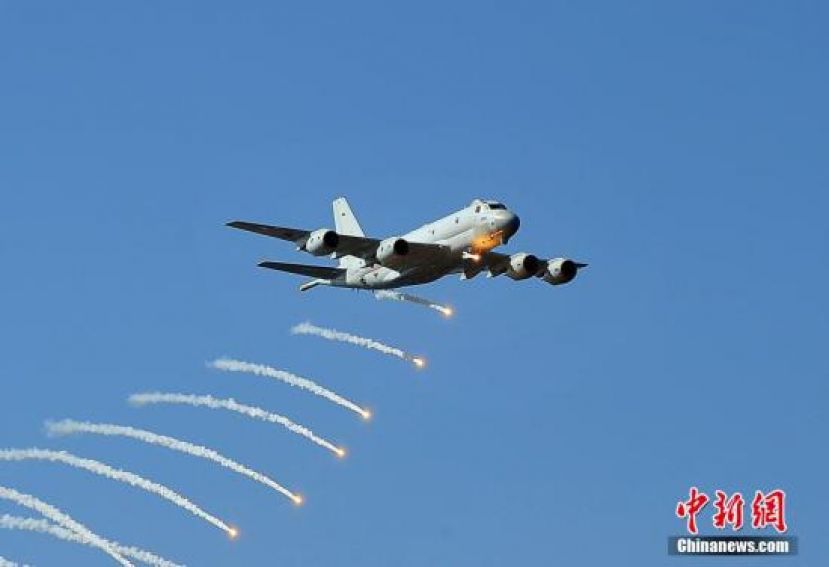 日本自卫队飞机。