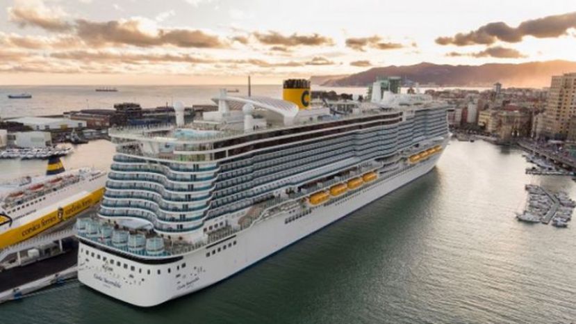 这艘曾停泊西班牙和意大利的邮轮，因有乘客疑染上武汉肺炎而罗马被扣留。