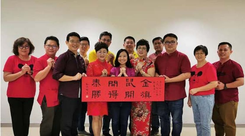 砂人联党团拜筹备会合影。