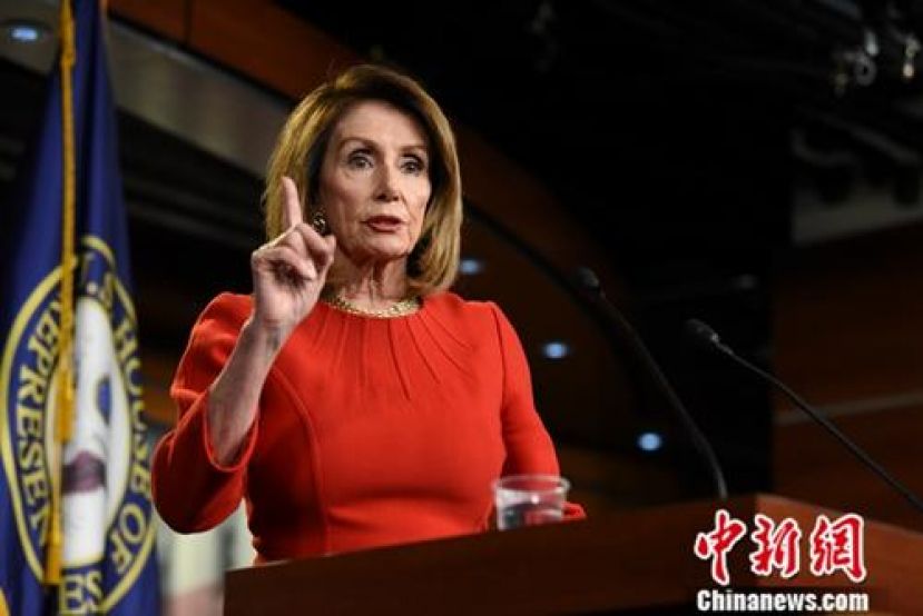 美国国会众议院议长、民主党人佩洛西。