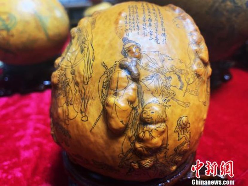 陈红疙瘩葫芦作品之一。