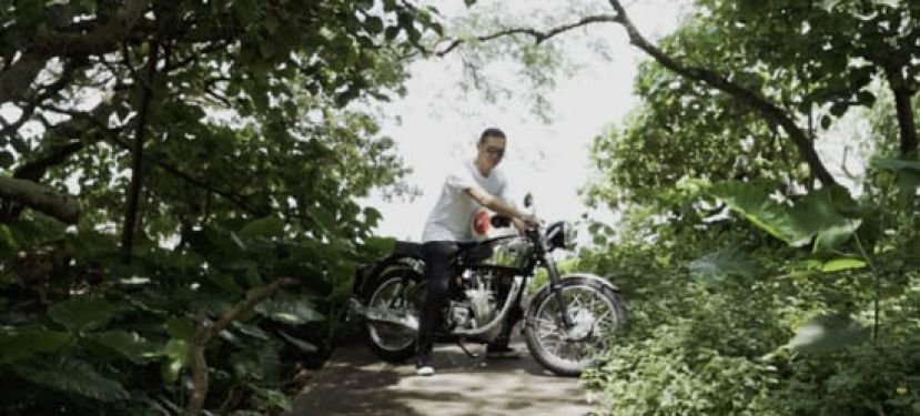 这部Velocette Viper 350本身是Carson买回来当摆设的，后来却因为&ldquo;手痒&rdquo;，便开始不停的维修。