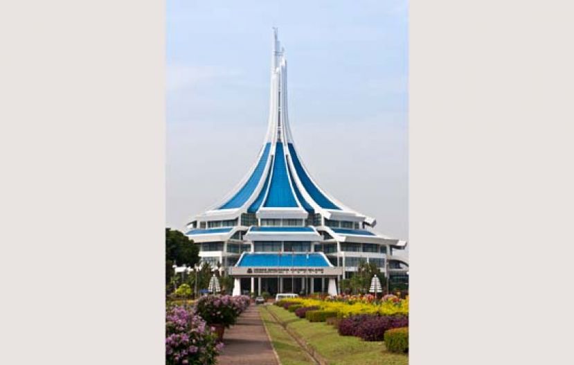 古晋南市管辖区将禁止小贩供应塑料吸管予顾客。