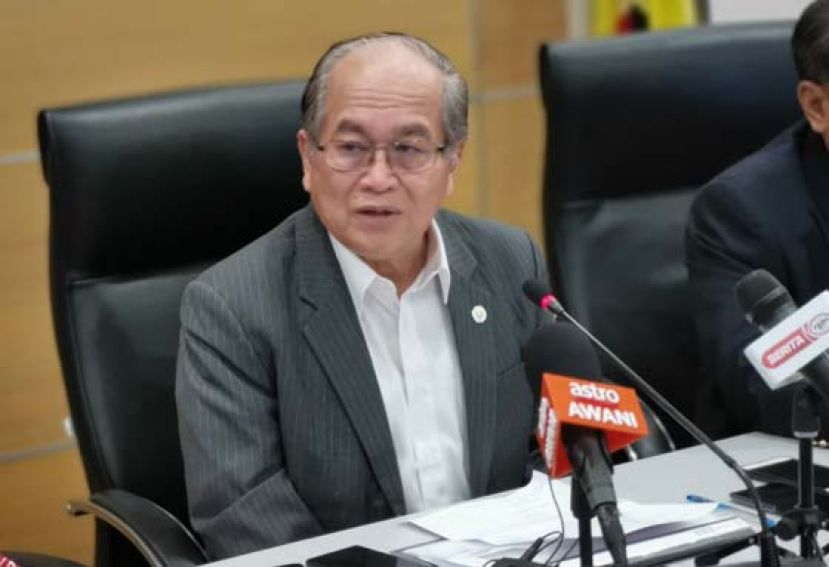 砂副首长兼救灾管理委员会主席拿督阿玛道格拉斯。