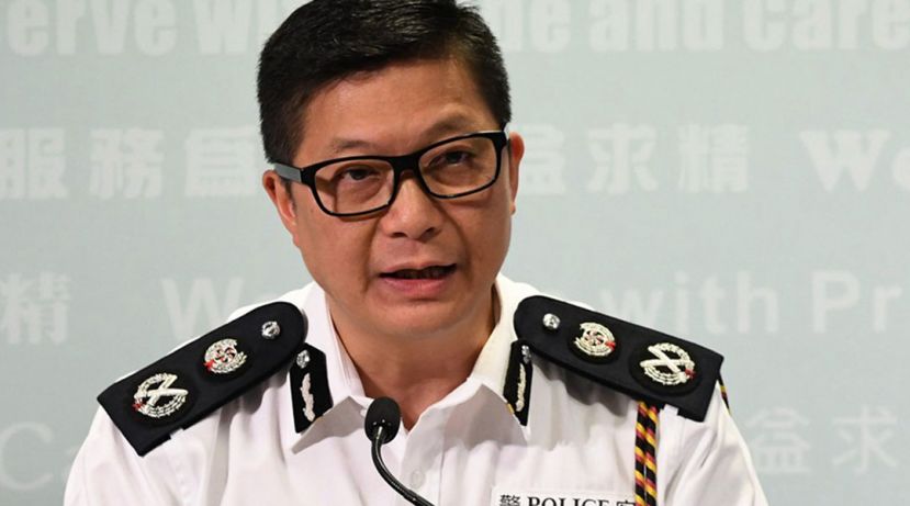 邓炳强出发赴北京，拜访中国公安部及港澳办。