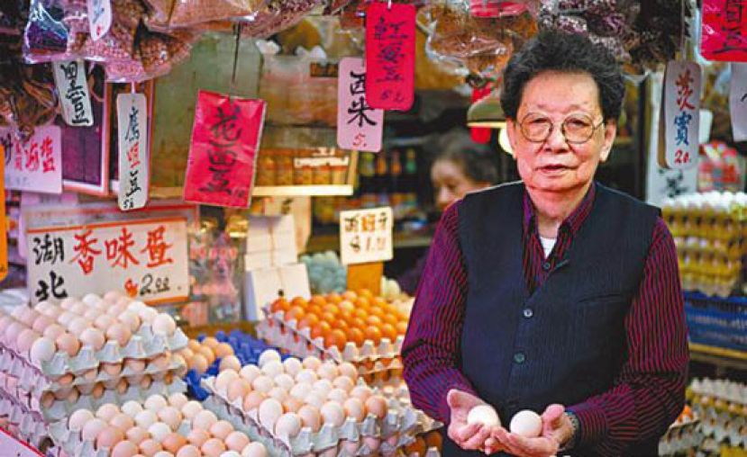 锦叔卖蛋七十年，&ldquo;蛋王&rdquo;称号一点不浮夸。