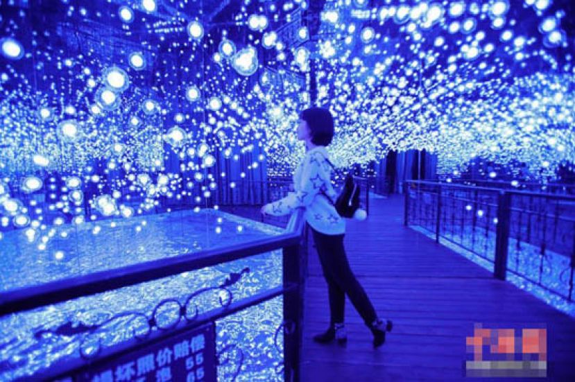 哈尔滨&ldquo;花涧追光&rdquo;艺术展衔接冰雪季成网红打卡地