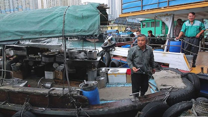 消失的行业  全香港仅剩两三艘的艇仔粉