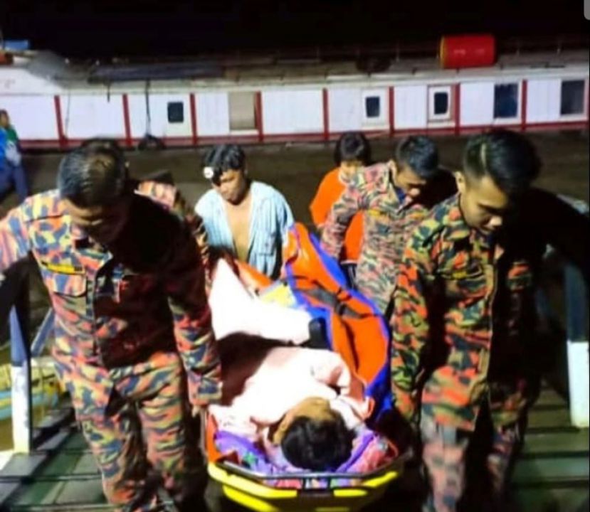 遭潜伏湖中凶鳄攻击  青年奋勇反击保命