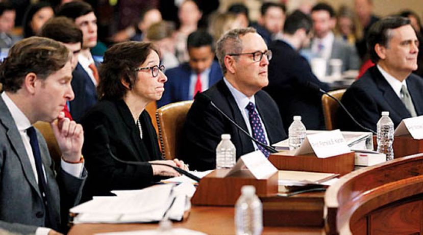 美国众议院传召专家作证，评论是否有理据弹劾特朗普。