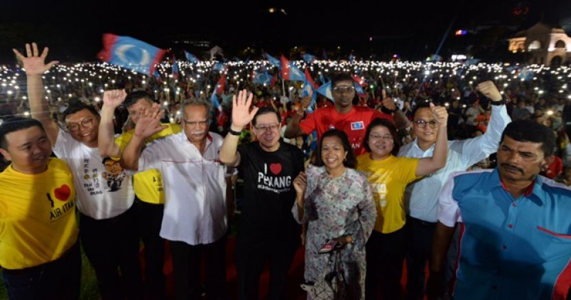 把美禄罐，转送巫统