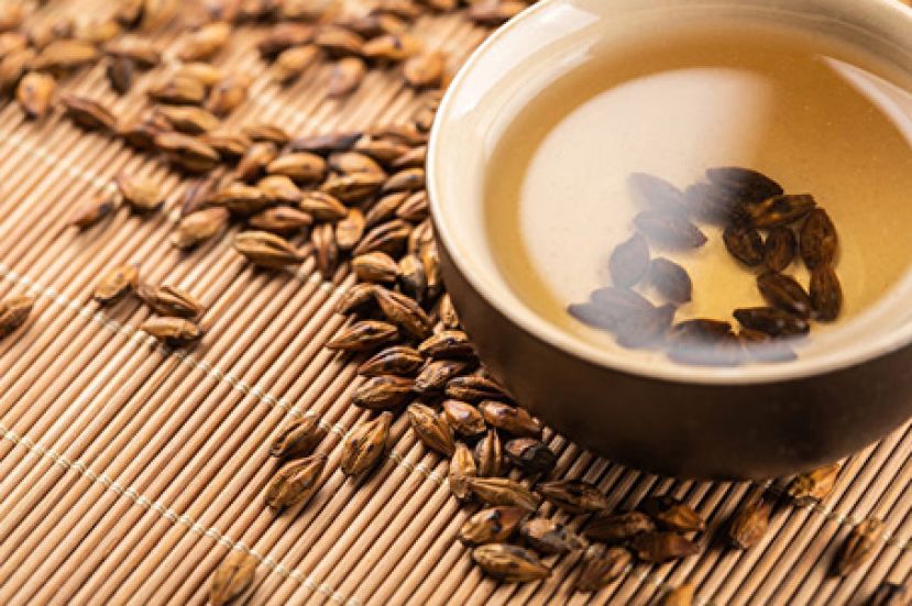 每天一杯大麦茶 消水肿降胆固醇