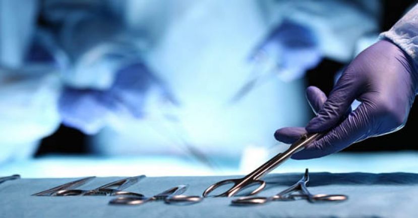 院方疏忽恐让千人染上病毒。