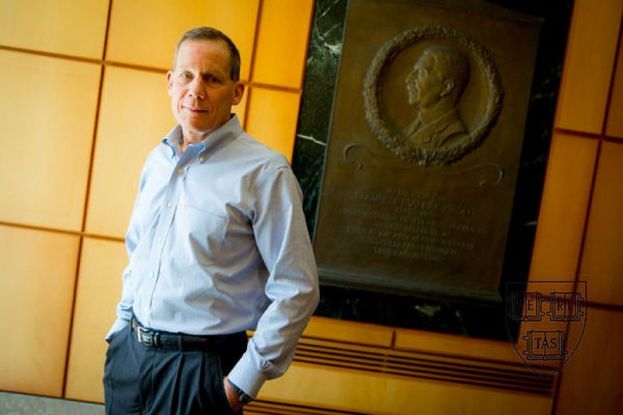 哈佛大学化学与化学生物学系主任利伯因虚报隐瞒参与中国政府的&ldquo;千人计划&rdquo;上周被捕。