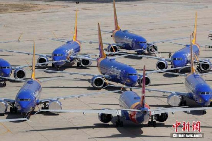 2019年3月27日，美国西南航空公司的波音737 MAX系列飞机停放在号称&ldquo;飞机坟场&rdquo;的维克多维尔机场。